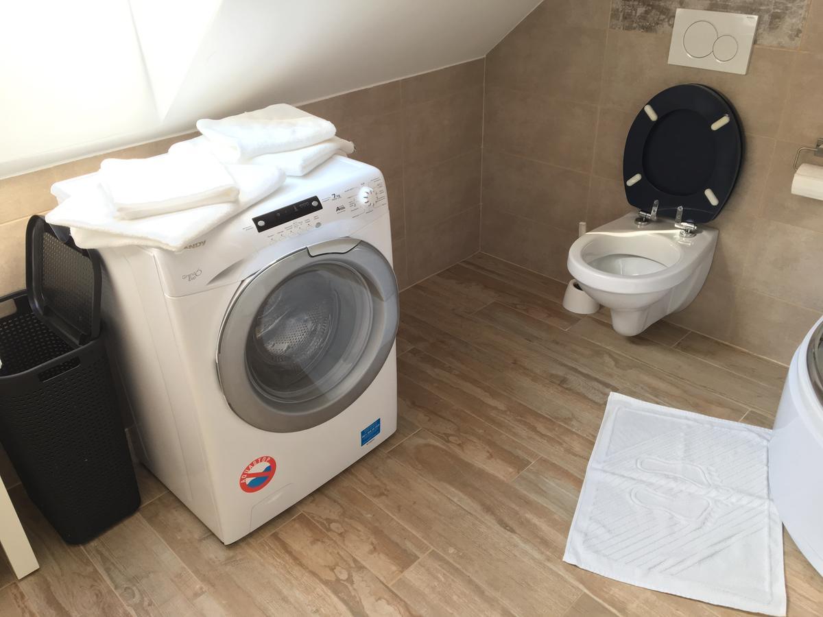 Apartments Avio Zgornji Brnik Kültér fotó
