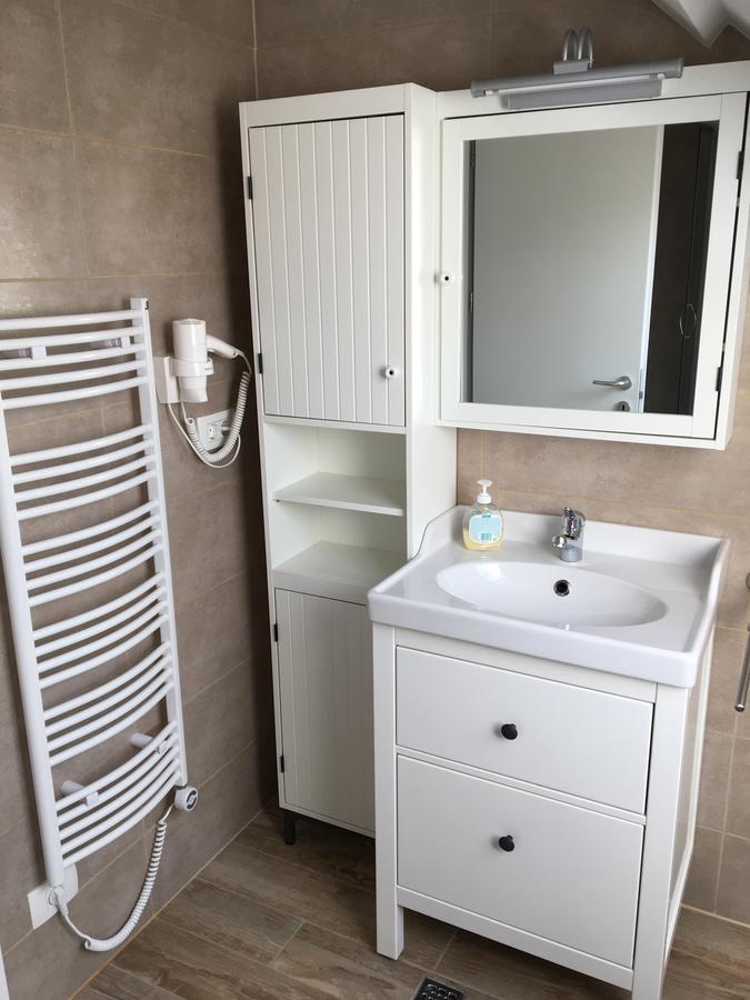 Apartments Avio Zgornji Brnik Kültér fotó